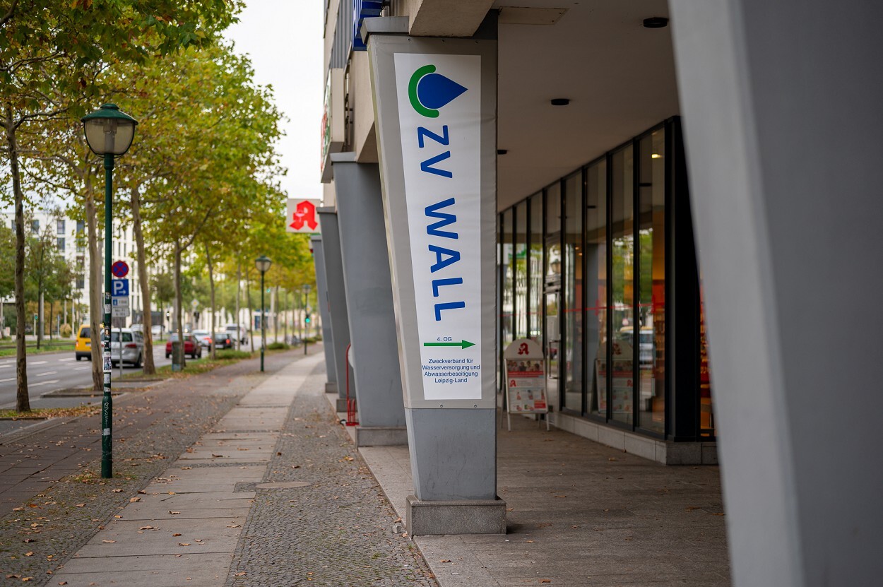 Eingang zur Geschäftsstelle ZV WALL auf der Prager Straße in Leipzig